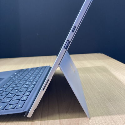 【甲府飯田店】中古  Microsoft Surface Pro 7+/タイプカバー付き (Intel Core i5 1135G7 2.40GHz/8GB/SSD128GB/なし/オンボード/-/2736×1824/Wi-Fi/W11H64) 168318 