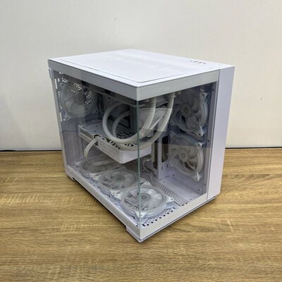 【津ラッツ店】中古  自作PC(Ryzen 7 7800X3D/32GB/SSD2TB+2TB/RTX5060Ti 16GB/W11H) 4990001548 