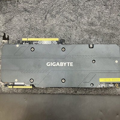 【熊本浜線店】中古  GIGABYTE GV-N2080GAMING OC-8GC (RTX2080 8G GDR6) 138202 