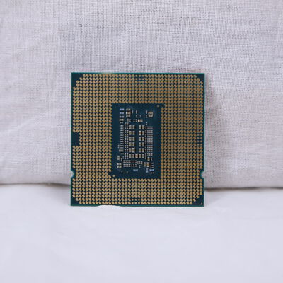 【通販センター】中古  INTEL Core i3 10105 (1200/3.7G/6M/C4/T8) 145174 