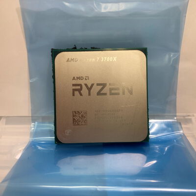 【札幌店】中古  AMD Ryzen 7 3700X (AM4/3.6/36M/C8/T16/65W) 140025 