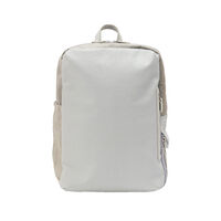 SIGOSOTO  BACKPACK SQUARE LIGHT BEIGE ライトベージュ ［リモート時代の新定番！上下2段収納×1秒肩掛けバックパック SIGOSOTO（シゴソト） 日本製 豊岡産] 