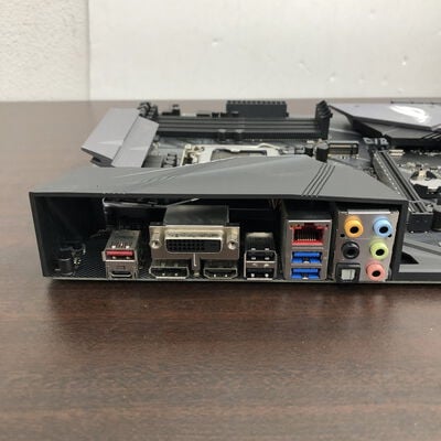 【福山ココローズ店】中古  ASUS ROG STRIX Z370-F GAMING (Z370 1151 ATX DDR4) 136224 