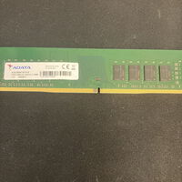 中古  PC4-21300 16GB デスクトップ用(DDR4-2666) 135638 