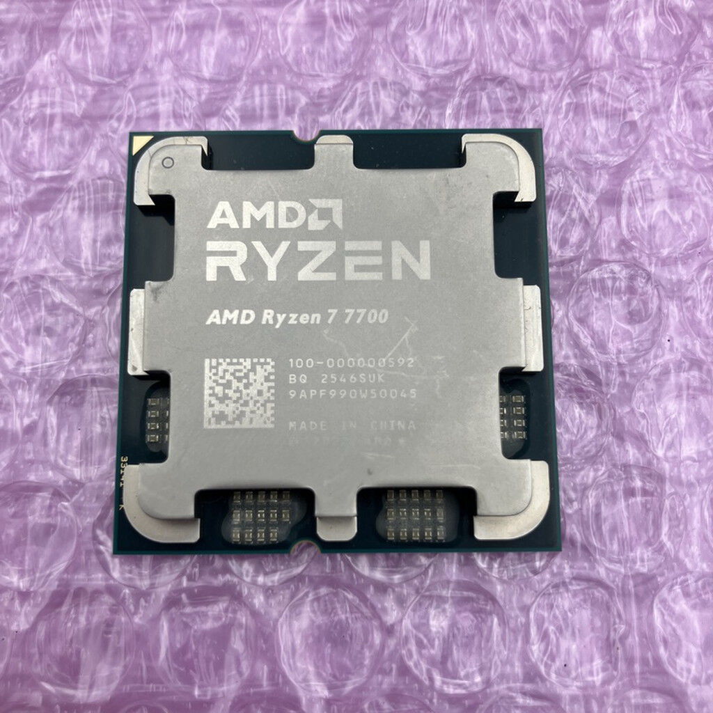 中古 AMD Ryzen 7 7700 (AM5/3.8GHz/40M/C8/T16/65W) 154483 （400444