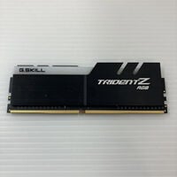 中古  PC4-24000 8GB デスクトップ用(DDR4-3000) 128475 