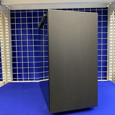 【横浜駅前店】中古  自作PC ミニタワーゲーミングPC (Intel Core i7 10700F /32GB/SSD500GB/HDD1TB/RTX2070/有線LAN◯無線LAN?) 3400008580 