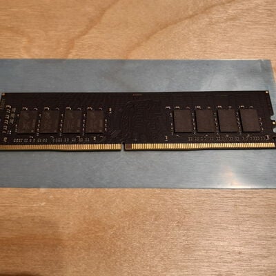 【鹿児島店】中古  PC4-25600 16GB デスクトップ用 140728 