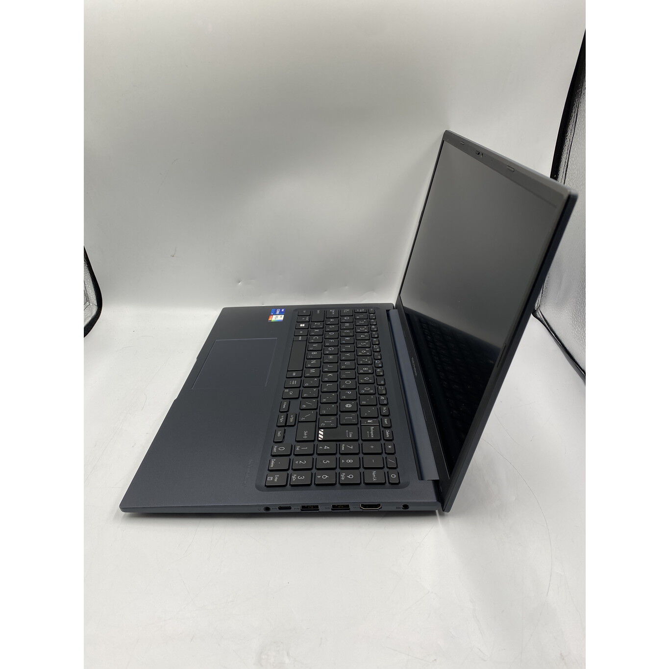 中古 ASUS Vivobook X1504Z 4510002907 （376880） ｜ パソコン通販の