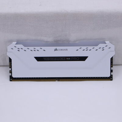 【通販センター】中古  PC4-25600 8GB デスクトップ用(DDR4-3200) 140727 