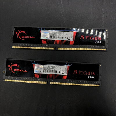 【宇都宮鶴田店】中古  16GB 2枚組(合計32GB) PC4-21300/DDR4-2666 デスクトップ用 190916 