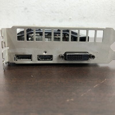 【福山ココローズ店】中古  玄人志向 GF-GTX1050-2GB/OC/SF(GTX1050 2G GDR5) 133584 
