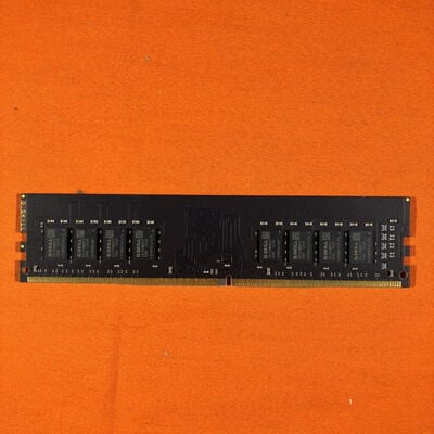 【なんば店】中古  PC4-21300 8GB デスクトップ用_ 184888 