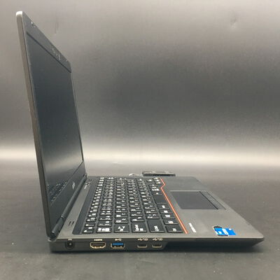 【佐賀南部バイパス店】中古  FUJITSU LIFEBOOK U7311/F(i5-1145G7/8GB/SSD256GB/無し/オンボード/13.3インチ1920×1080/W10P) 5250000401 