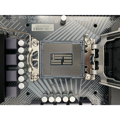【秋葉原本店】中古  ASRock B760M PG Lightning/D4(B760 1700 mATX DDR4) 3410012418 