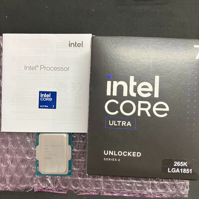【鹿児島店】中古  INTEL Core Ultra 7 265K (1851/3.9G/30M/C20/T20) 