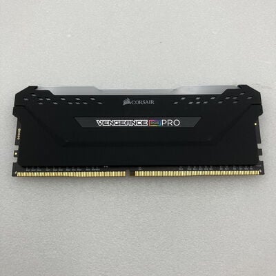 【新潟店】中古  PC4-25600 16GB デスクトップ用(DDR4-3200) 140728 