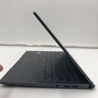 【福井日之出店】中古  msi Modern 14(i7-1195G7/32GB/SSD512GB/W11H) 5200000315 