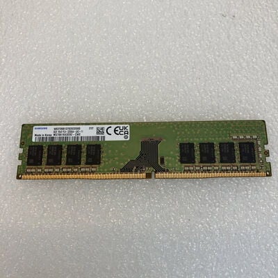 【京都店】中古  PC4-25600 8GB デスクトップ用(DDR4-3200) 140727 