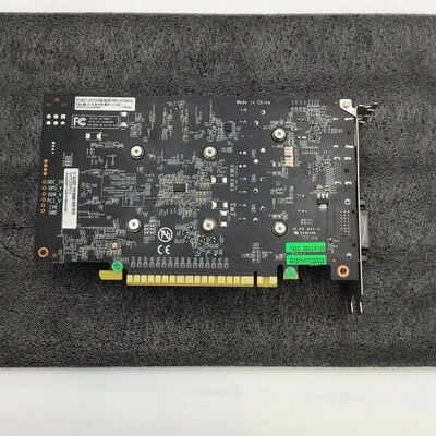 【白山FM松任店】中古  玄人志向 GF-GTX1050Ti-4GB/OC/SF(GTX1050Ti 4G GDR5) 133575 