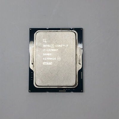 【津ラッツ店】中古  INTEL Core i7 13700KF (1700/3.4G/30M/C16/T24) 152751 