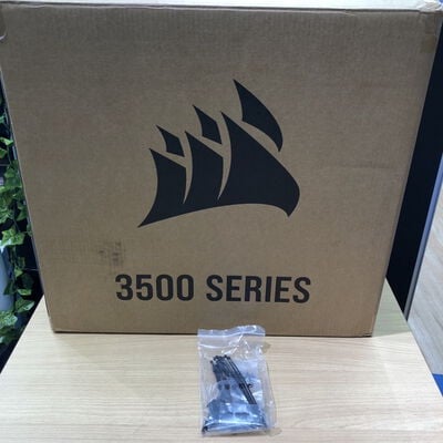 【甲府飯田店】中古  CORSAIR CC-9011280-WW (RGB E-ATX ｶﾞﾗｽ BK) 4720002222 