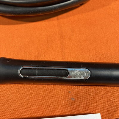 【なんば店】中古  WACOM Cintiq 16 DTK1660K1D (液晶ペンタブレット) 3280021566 