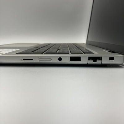 【町田店】中古  DELL Pro 16 PLUS(Ultra 5 235U/8GB/SSD512GB/W11P) 3330003532 