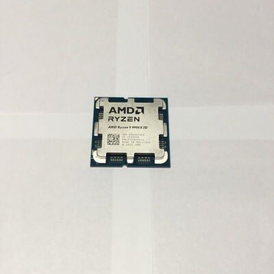 【松山環状枝松店】中古  AMD Ryzen 9 9900X3D (AM5/4.4GHz/140M/C12/T24/120W) 4560001026 