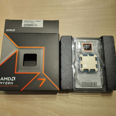 【鹿児島店】中古  AMD Ryzen 7 9700X (AM5/3.8GHz/40M/C8/T16/65W) 169022 