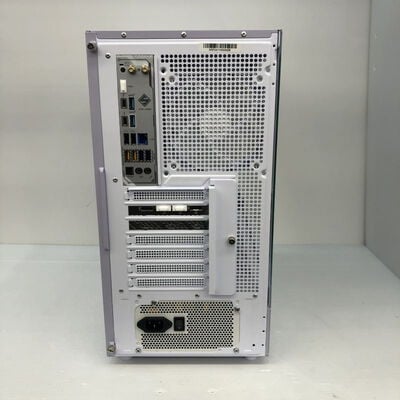 【徳島住吉店】中古  自作パソコン(Ultra 7 265F/32GB/RX9070XT/OS・ストレージ無) 197757 