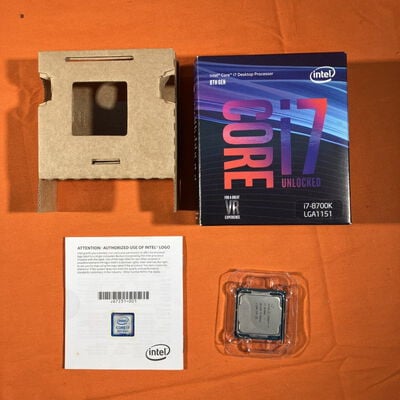 【なんば店】中古  INTEL Core i7 8700K (1151/3.70GHz/12M/C6/T12) 136197 