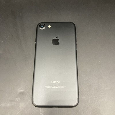 【熊本浜線店】中古  Apple iPhone7 4.7インチ 32GB (ブラック) 国内版SIMロックフリー MNCE2J/A 132376 