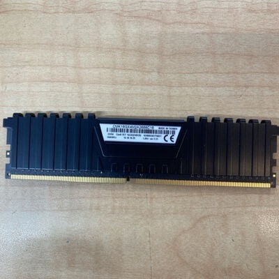【千葉店】中古  CORSAIR　PC4-21300 8GB デスクトップ用 3250005779 