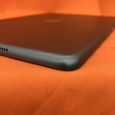 【なんば店】中古  Apple iPad 10.2インチ (第8世代/2020) Wi-Fi 32GB スペースグレイ MYL92J/A 143620【在庫処分!】 
