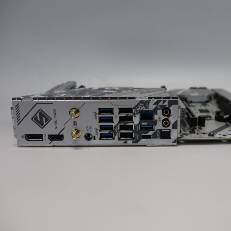 中古 ASRock B650 Steel Legend WiFi (B650 AM5 ATX) 3210013972