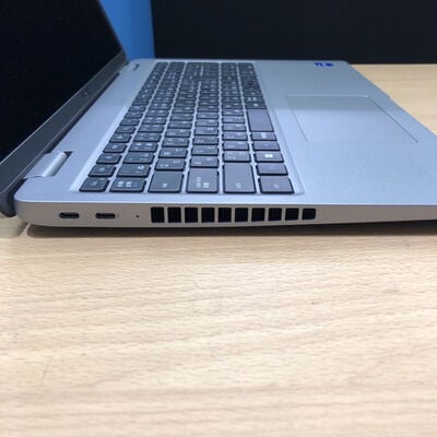 【甲府飯田店】中古  DELL Latitube5540(i7-1365U/16GB/SSD1TB/W11P) 4720002458 