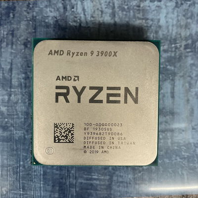 【広島店】中古  AMD Ryzen 9 3900X (AM4/3.8/70M/C12/T24/105W) 140023 