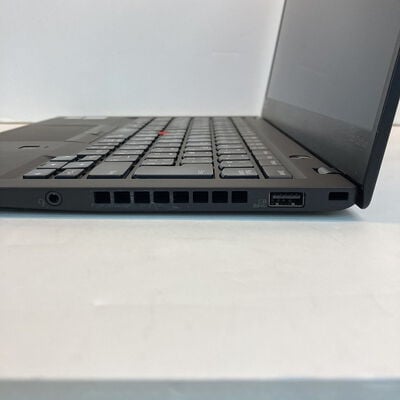 【京都店】中古  Lenovo ThinkPad X1 Carbon 20KH-0062JP (Intel Core i7 8550U 1.8GHz/16GB/SSD512GB/なし/オンボード/14/1920ｘ1080/Wi-Fi/WEBCAM/W11H64) 181945 