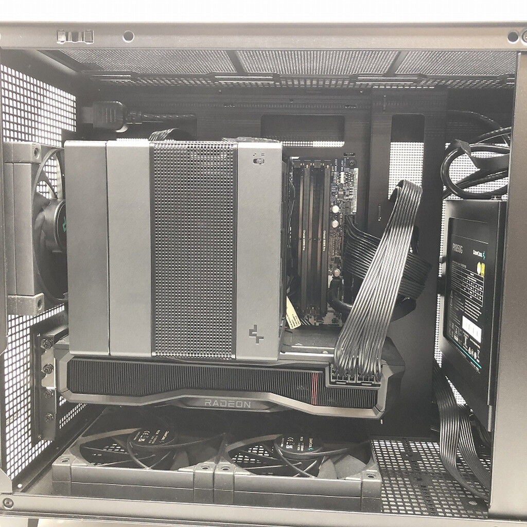 中古 自作PC(Ryzen 7 7800X3D/32GB/SSD2TB/RX7900XT) 5280001781