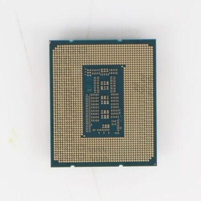 【秋葉原本店】中古  INTEL Core i7 13700F (1700/2.1G/30M/C16/T24) 154211 