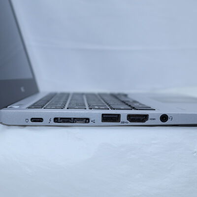 【通販センター】中古  NEC VersaPro タイプVB PC-VKM17BZG4 (Core i5 8350U/8GB/SSD256GB/-/オンボード/12.5/1366x768/Wi-Fi/WEBCAM/W11H64 MAR) 186215 