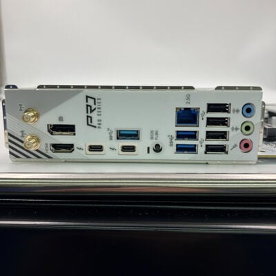 【なんば店】中古  ASRock Z890 Pro RS WiFi White (Z890 1851 ATX DDR5) 172168 