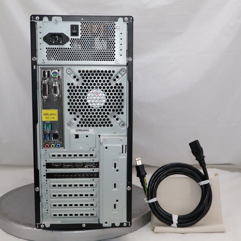 中古 TSUKUMO G-GEAR(Intel Core i7 9700/16GB DDR4 (PC4)/SSD2TB/DVD
