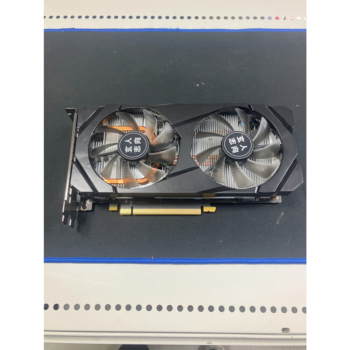 スリム型 4コアCPU GeForceGT635 RAM8GB SSD256GB GG-RTX4070Ti-E12GB/TP | 玄人志向 GALAKURO GAMING NVIDIA