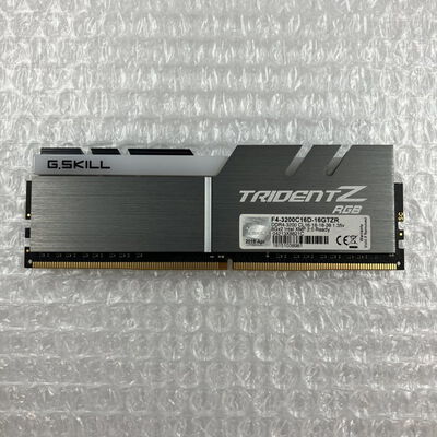 【秋葉原本店】中古  PC4-25600 8GB デスクトップ用(DDR4-3200) 140727 