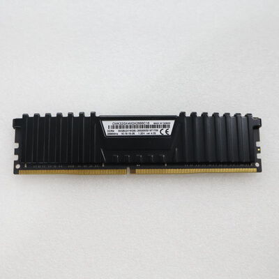 【通販センター】中古  PC4-21300 16GB デスクトップ用(DDR4-2666) 135638 