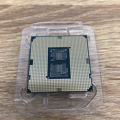 【津ラッツ店】中古  INTEL Core i5 10400 (1200/2.9G/12M/C6/12) 142593 