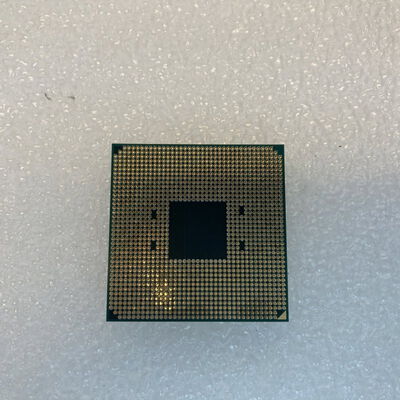 【京都店】中古  AMD Ryzen 7 3700X (AM4/3.6/36M/C8/T16/65W) 140025 