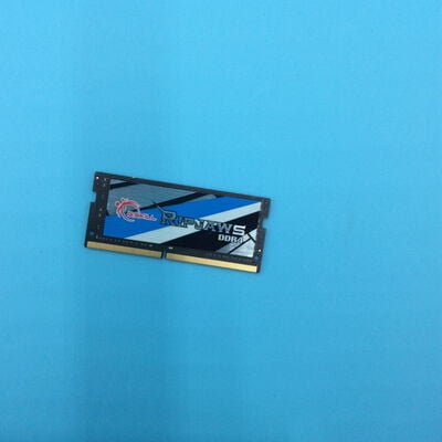 【秋葉原本店】中古  PC4-21300 16GB ノート用(DDR4-2666) 150696 